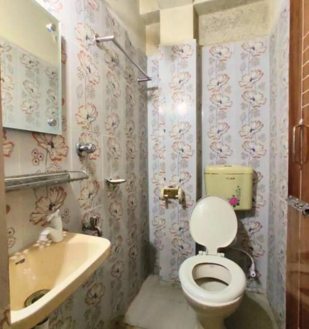 Hotel New Royal Dhanmondi Dhaka
