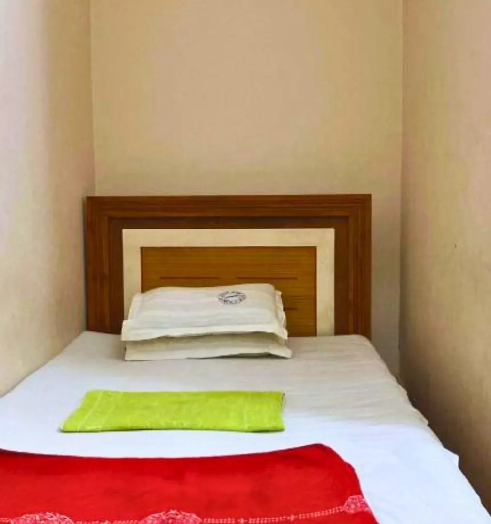 Hotel New Royal Dhanmondi Dhaka