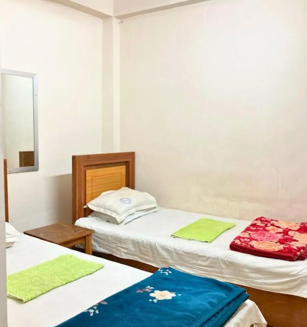 Hotel New Royal Dhanmondi Dhaka 0*,  Bangladesh