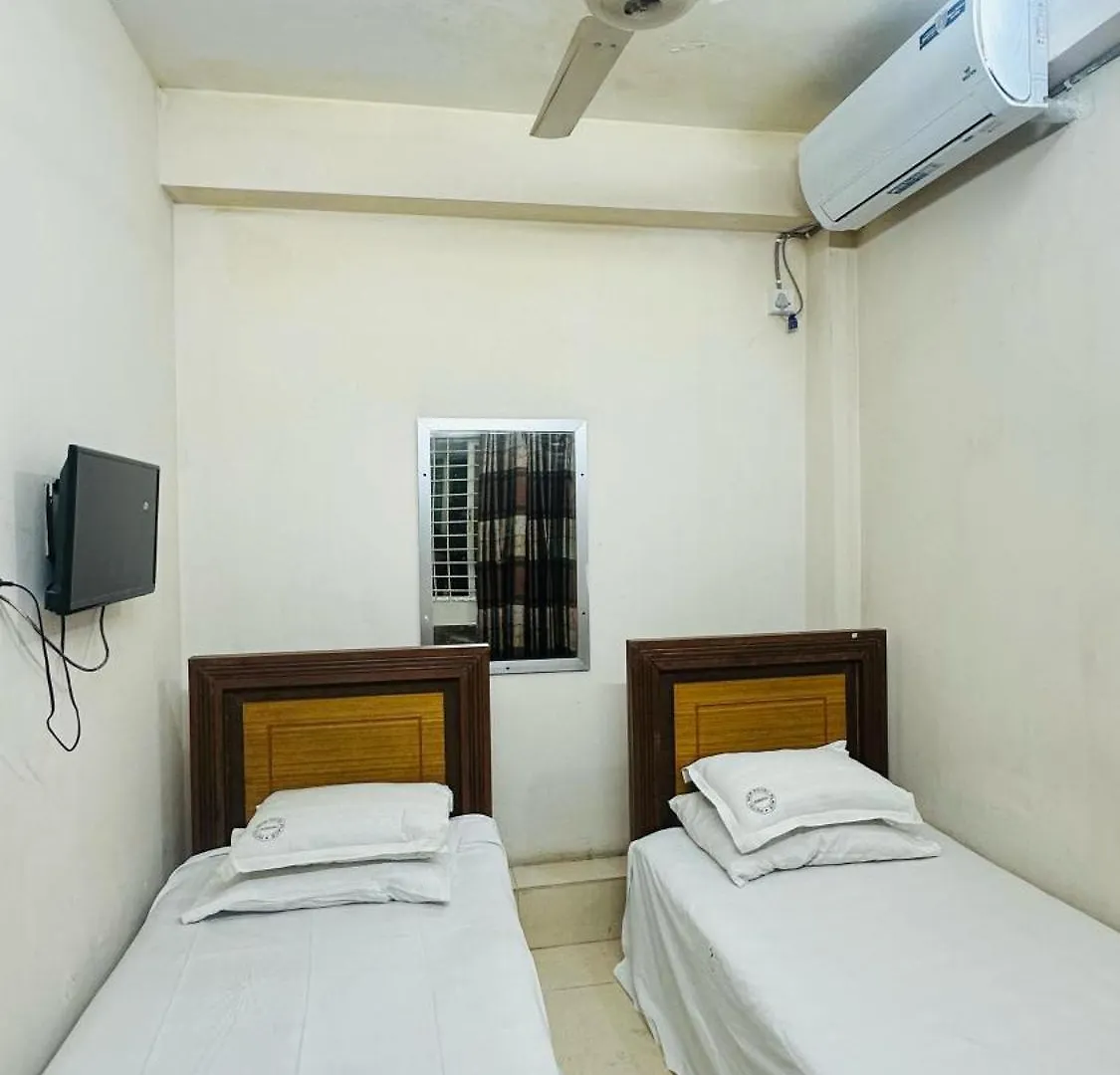 Hotel New Royal Dhanmondi Dhaka Bangladesh